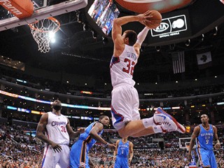 西甲巴萨罗纳vs格拉那达直播